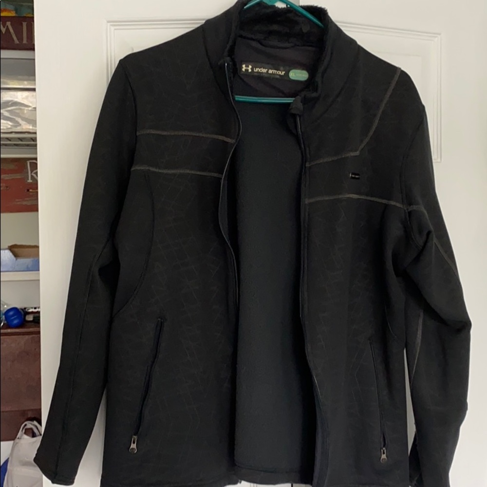Under ararmour lightweight jacket